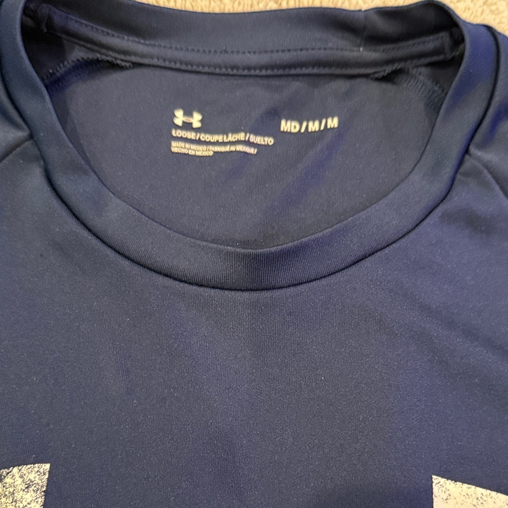 Under Armour Men's Dark Blue Graphic Tee - Picture 2 of 4